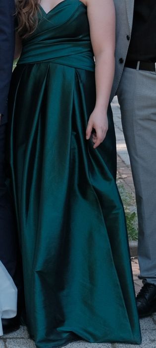 Уникална официална рокля за поводи. Размер М-Л,