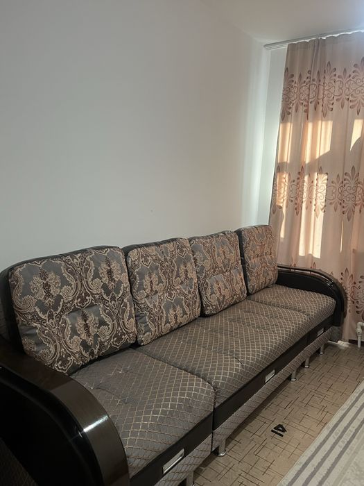 продаю диван по хорошей цене