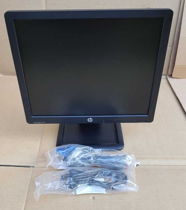 HP 17" inch monitor LED - ca NOU!
