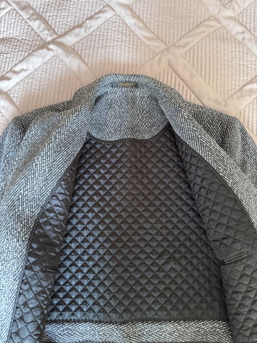 Мужское пальто, джинсовая куртка.