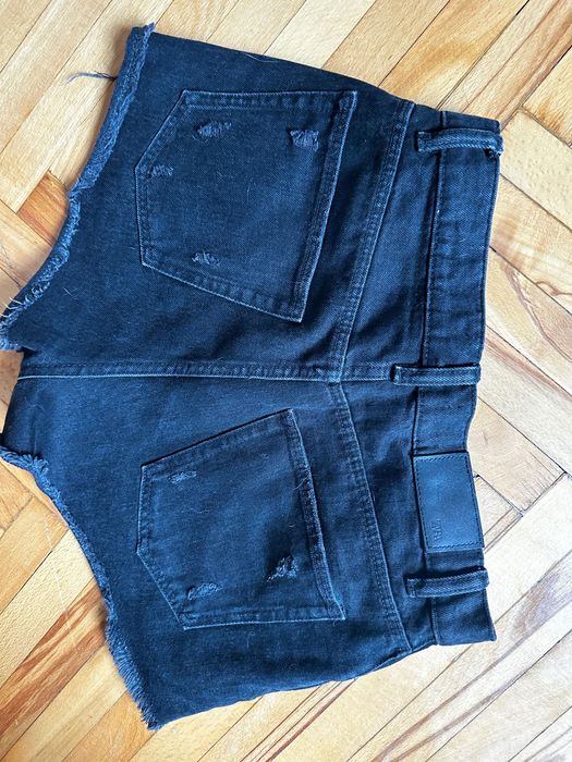 Къси дънкови панталонки Zara,Bershka,H&M 36/38 размер