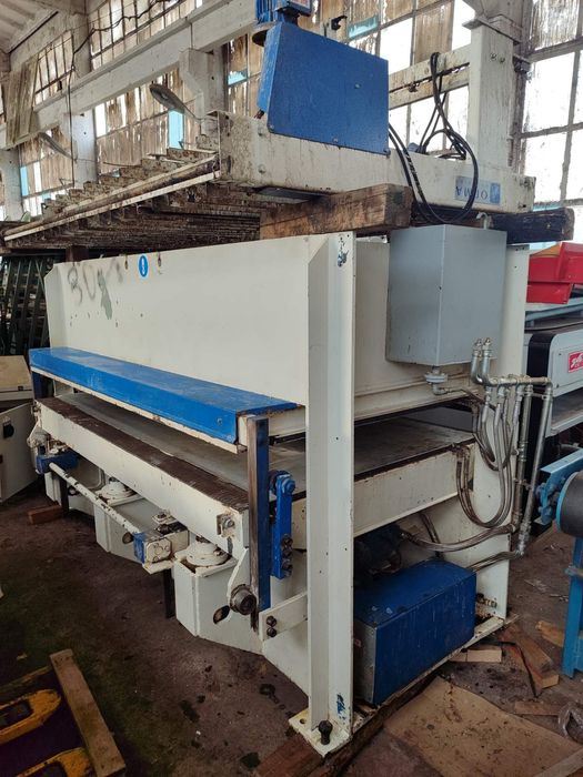 Автоматична топла преса за плотове размер 2500мм.х 1300мм.