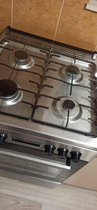 Aragaz Beko FSM62320TXD, 4 arzatoare, Mixt, 72 L