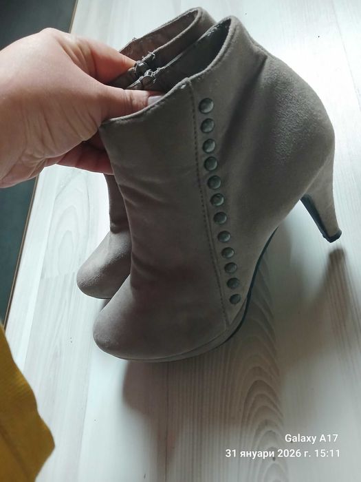 Обувки  № 40, 41