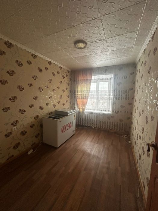 Продам четырехкомнутную квартиру