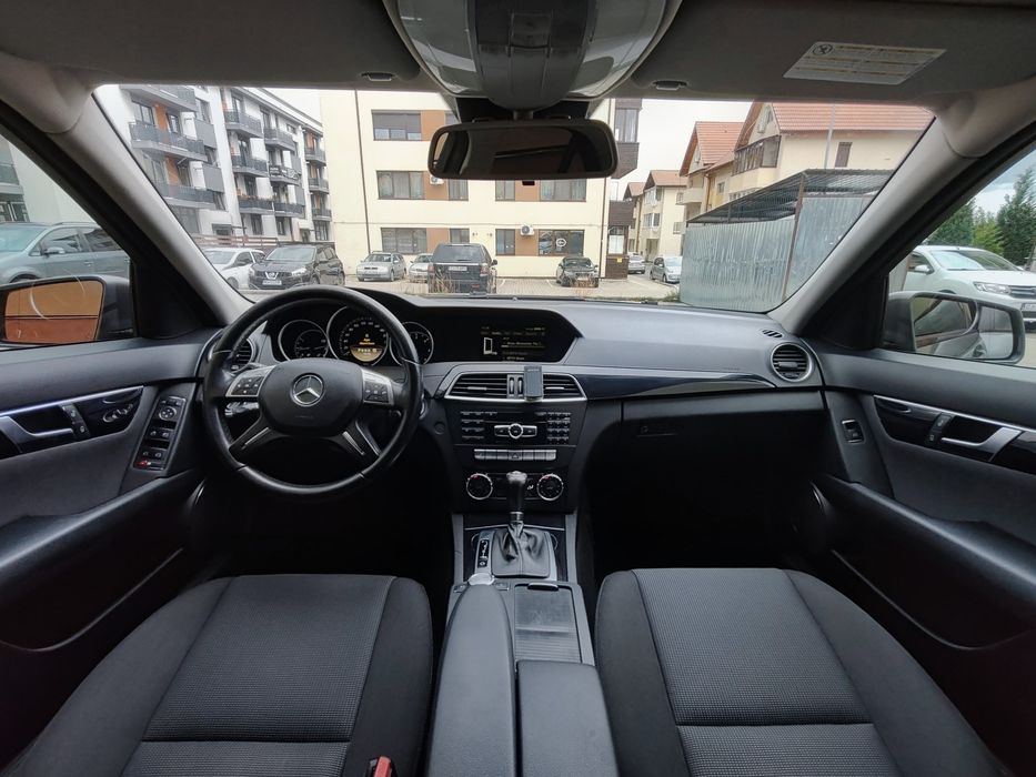 Mercedes C200 facelift 2.2cdi 136cp 2011 automat