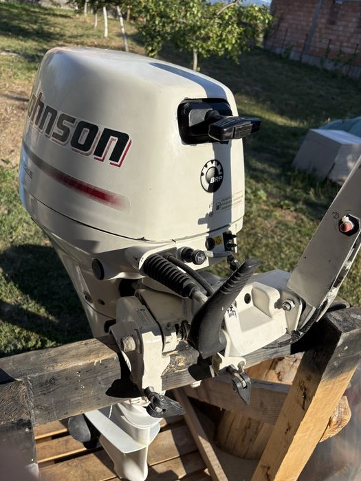 Motor barcă JOHNSON