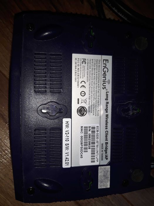 Продавам точка за достъп / Long range Bridge EnGenius ECB-3220