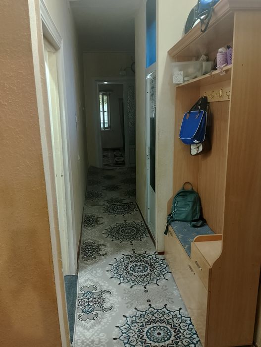 Продаётся квартира 1 этаж.5мик-н.