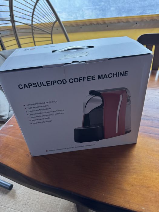 Кафе Машина  за капсули lavazza blue