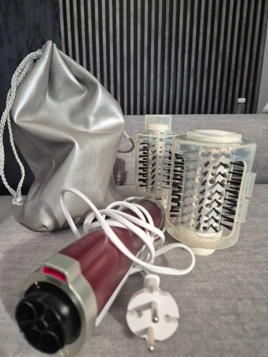 Perie rotativa Rowenta 800W ionizare si CADOU placa indreptat par