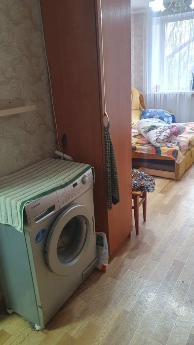 Продам 1 комнатную общежитие
