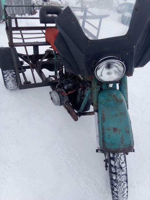 Продам трицикл Урал