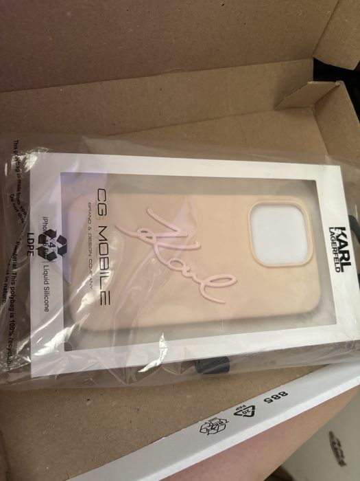 Karl lagerfield phone case | iphone 15 pro