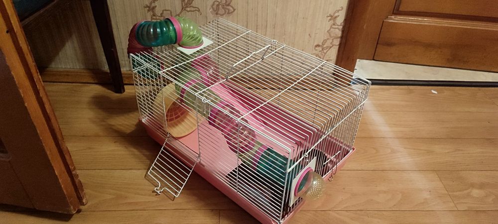 Продается клетка для хомяка