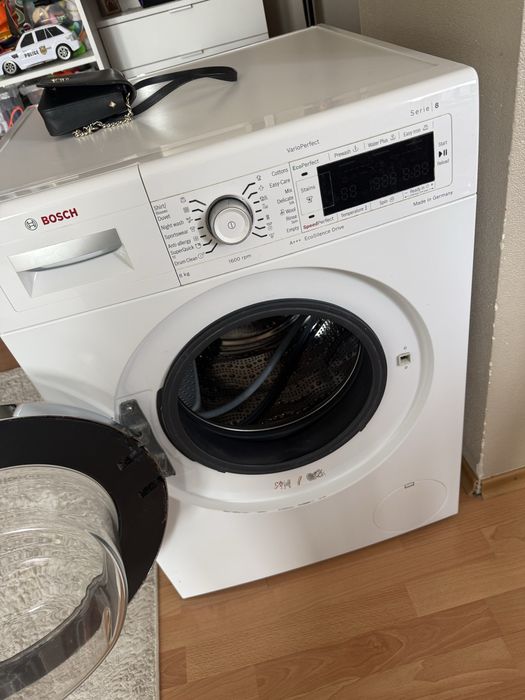 Машинка стиральная