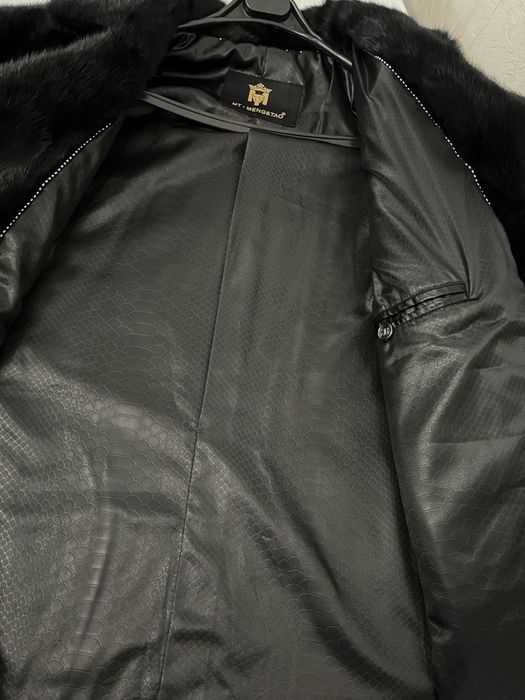 Шуба с норковым воротником