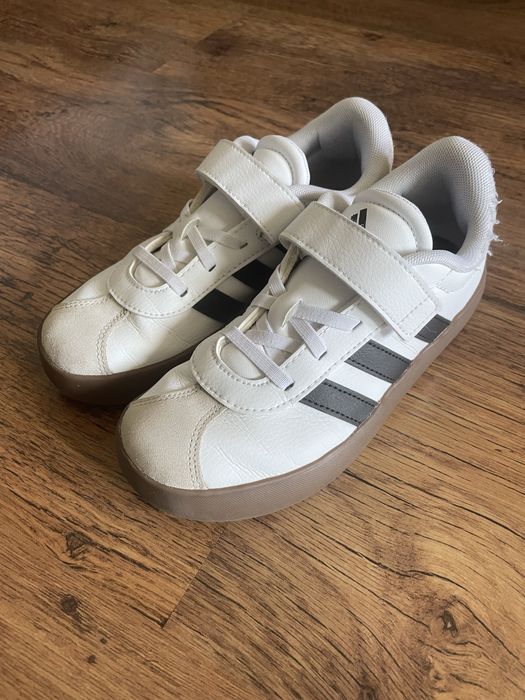 Момичешки маратонки Adidas
