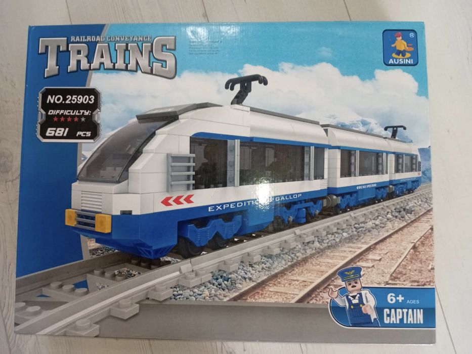 LEGO лего поезд