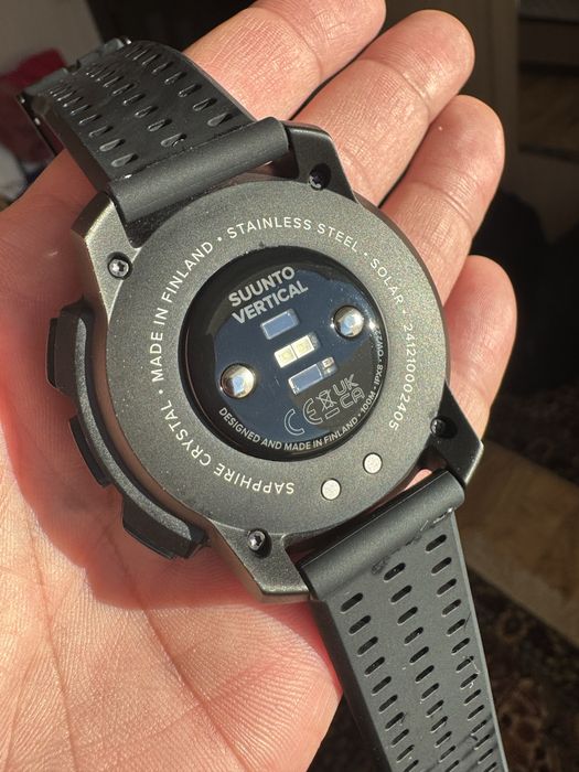 Suunto Vertical фитнес часовник