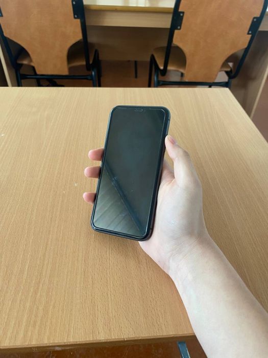 iPhone 11 продажа обмен