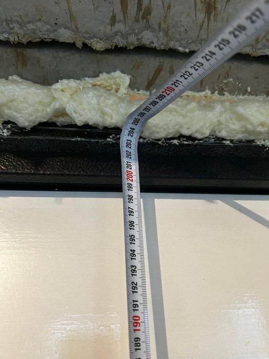 Продам входную дверь