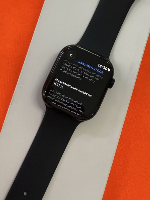 Apple watch 11 100%