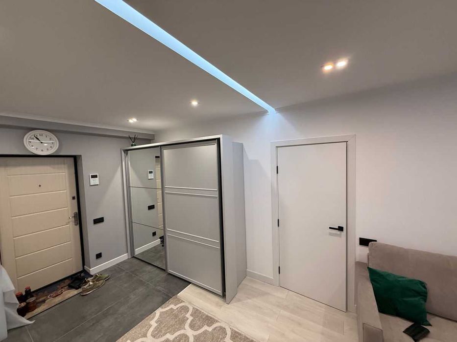 Дава се под наем Двустаен апартамент в София, Кръстова вада - 70 кв.м за 500 € - Снимка #4