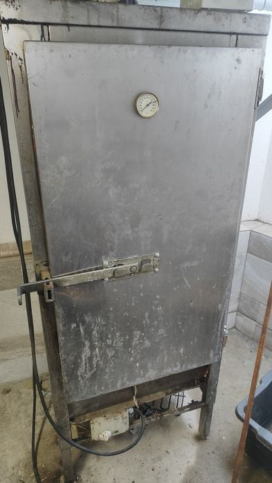 Пушилня професионална на ток на дърва