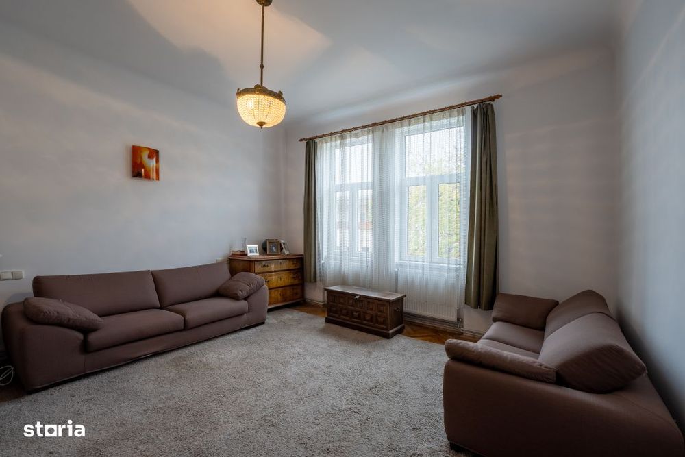 Casa de vanzare in Andrei Muresanu – zona exclusivista!