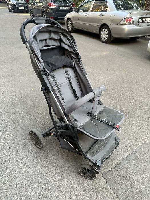 Коляска Kidilo, складная, серая
