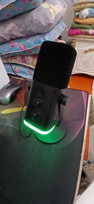 Микрофон Fifine Am 8