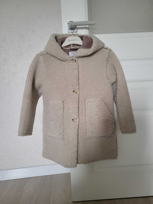 Продам куртку детскую