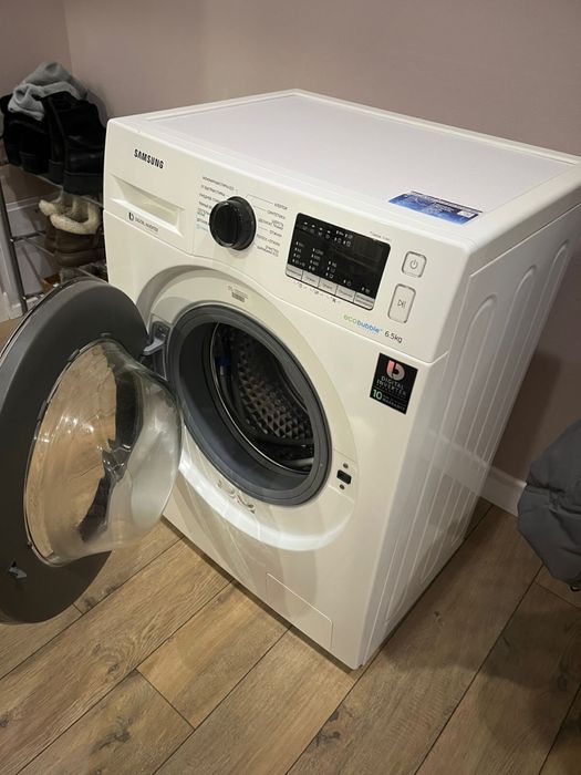 Продам стиральную машину