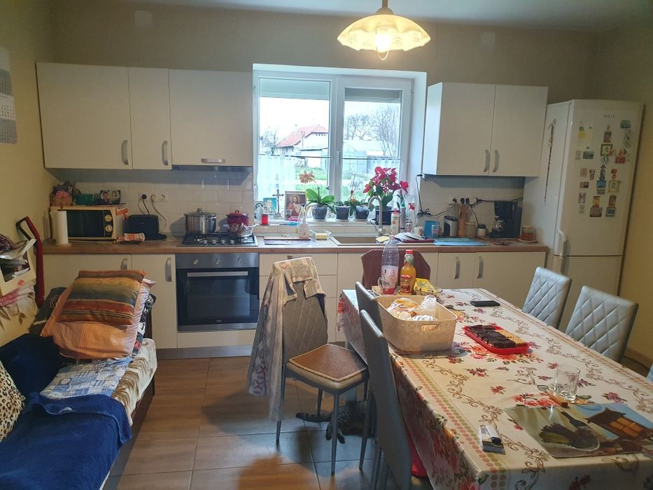 Proprietar vând casa