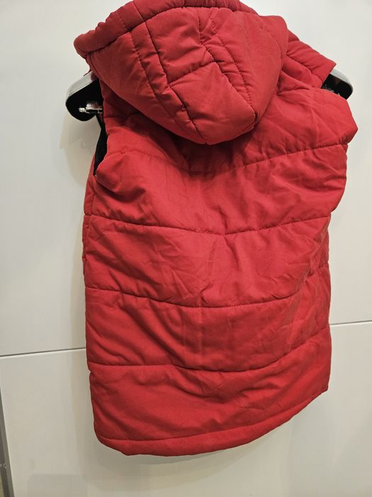 Vesta roșie copii