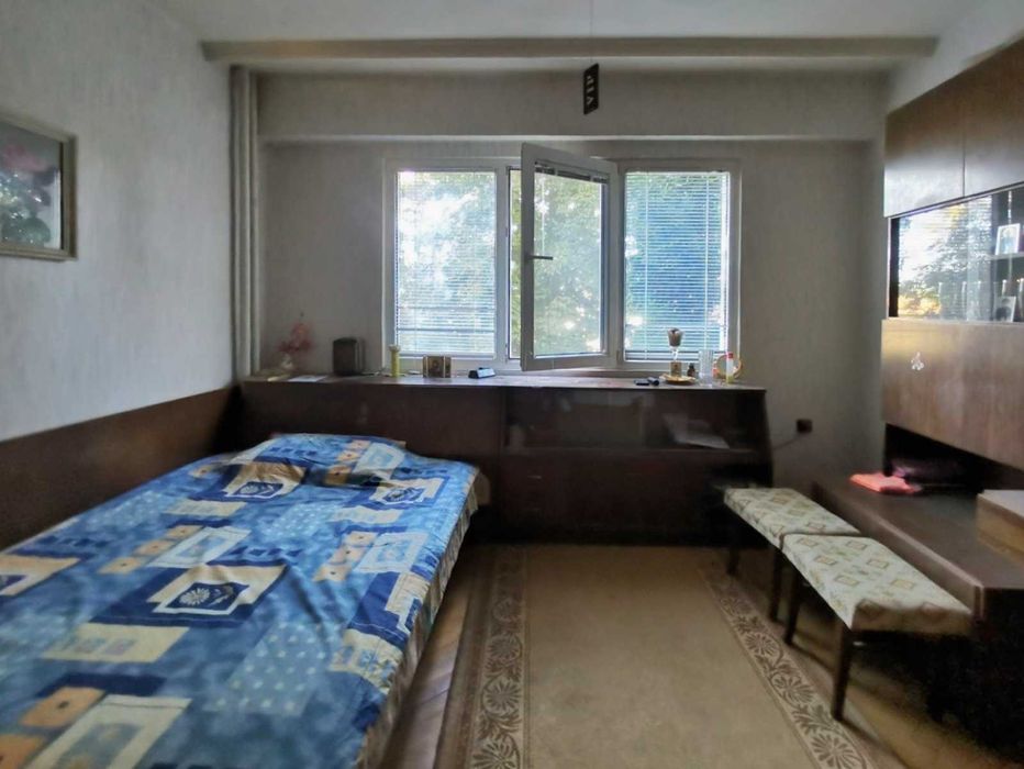 Продава се Тристаен апартамент в Русе, Родина 2 - 84 кв.м за 1014 €/кв.м - Снимка #6
