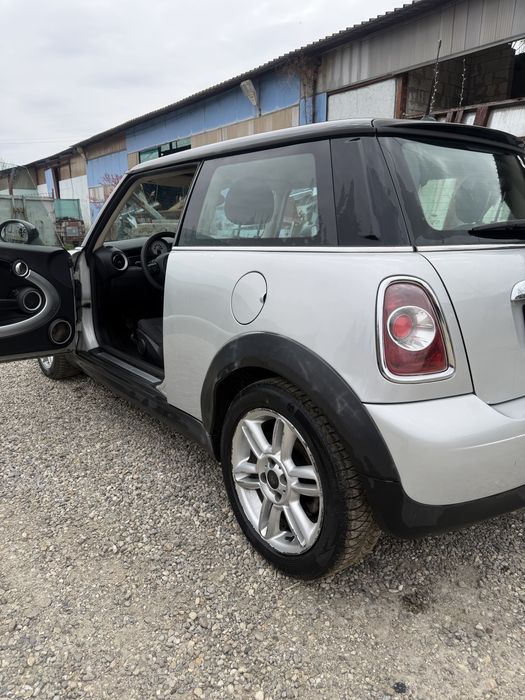 mini cooper 2011