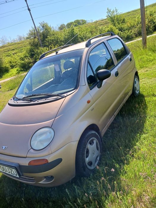 Vand Matiz 2005 functional.cu toate optiunile ce se putea pune pe un matiz la anul acela