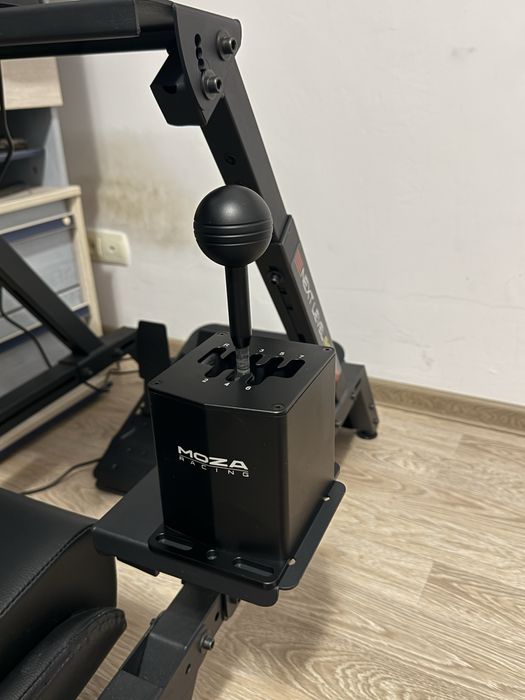Simulator Moza-Next Level Racing