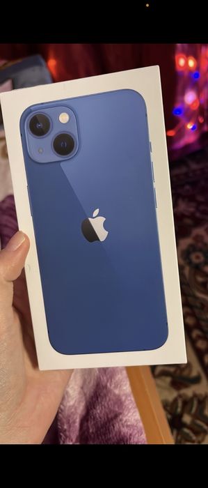 Айфон 13 , синий 128 гб ,140к