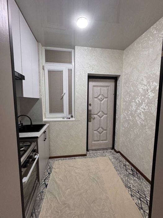 Юнусабад 6 гостиница Хузур 2/1/4 с ремонтом