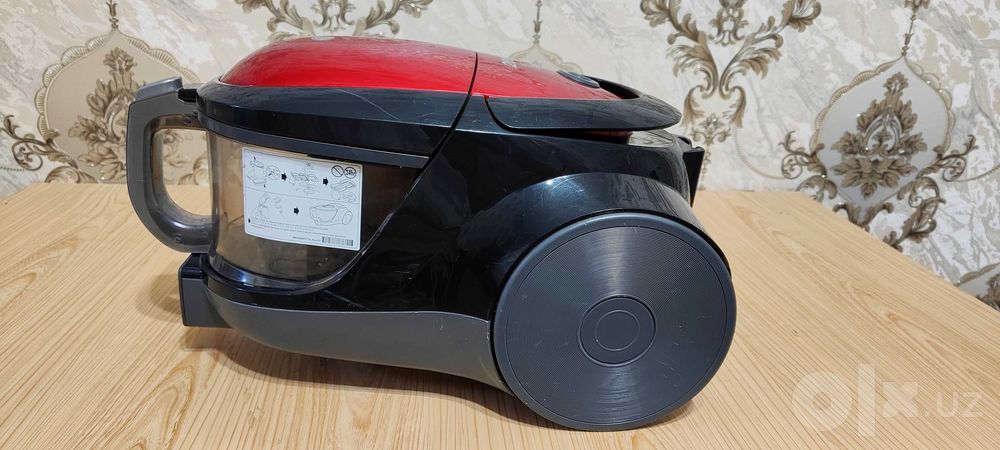 LG  2000watt Pilesos