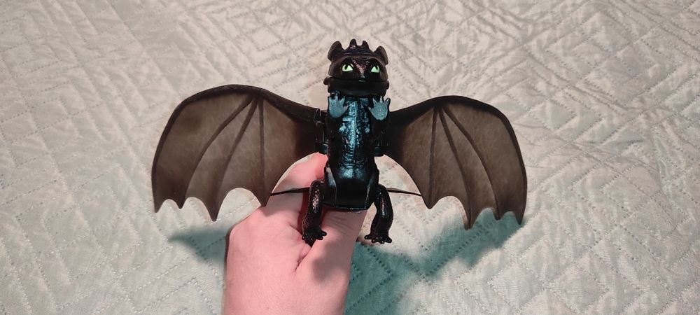 игрушки рабочие в отличном состоянии