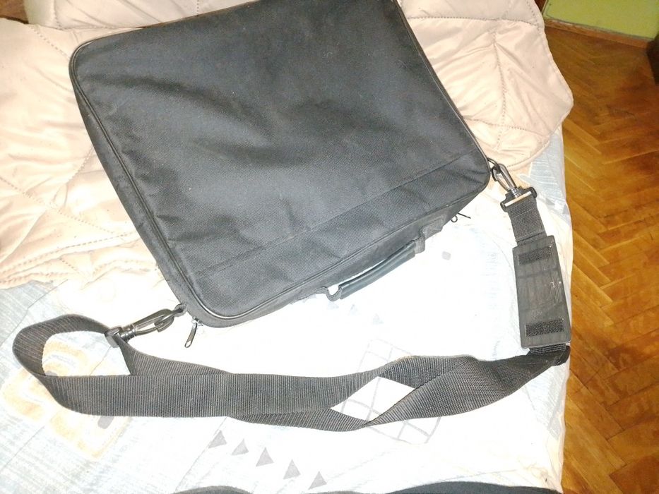 Чанта за лаптоп targus
