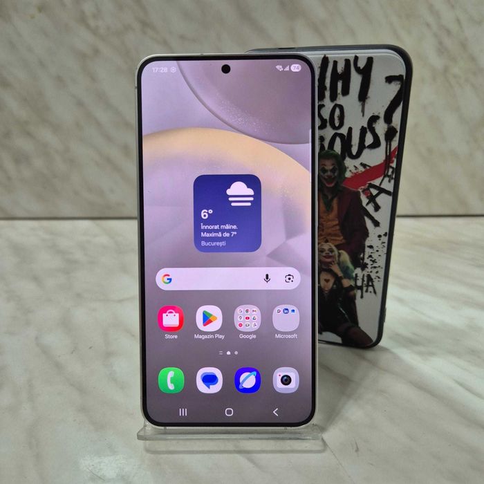 Telefon Samsung Galaxy S24 Gri 256GB cu 8GB Zeus Amanet 34530/34082