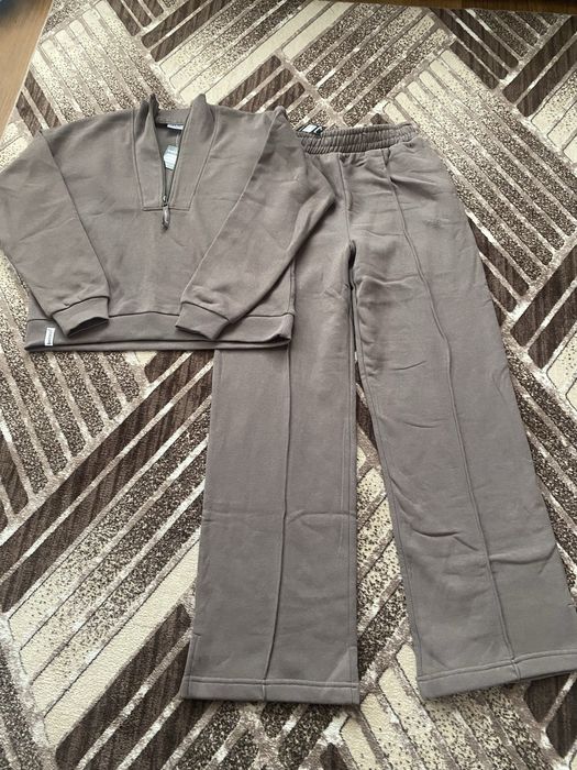 Дамски чисто нов екип