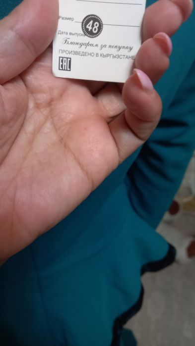 Продаю женские платья