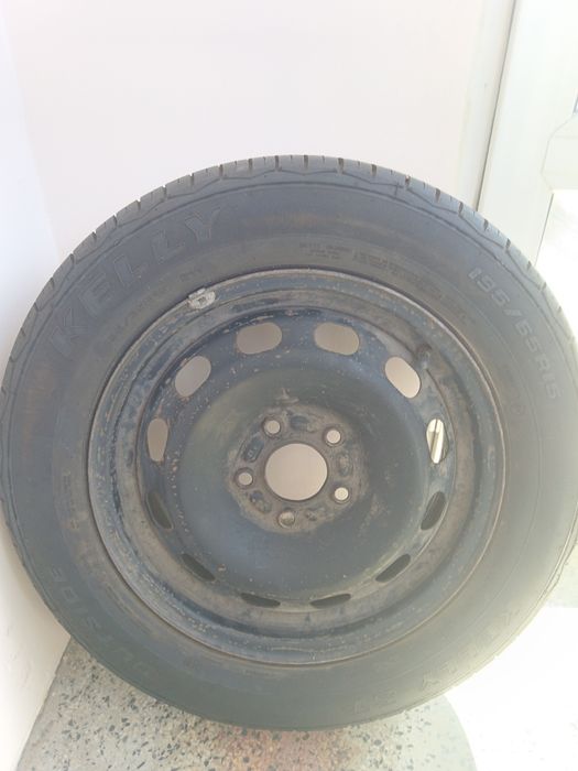 Гума с джанта Kelly 195/65 R15