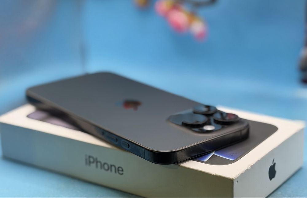ГАРАНЦИОНЕН!!! Apple iPhone 16 Pro Max, 256GB, 5G, Black Titanium